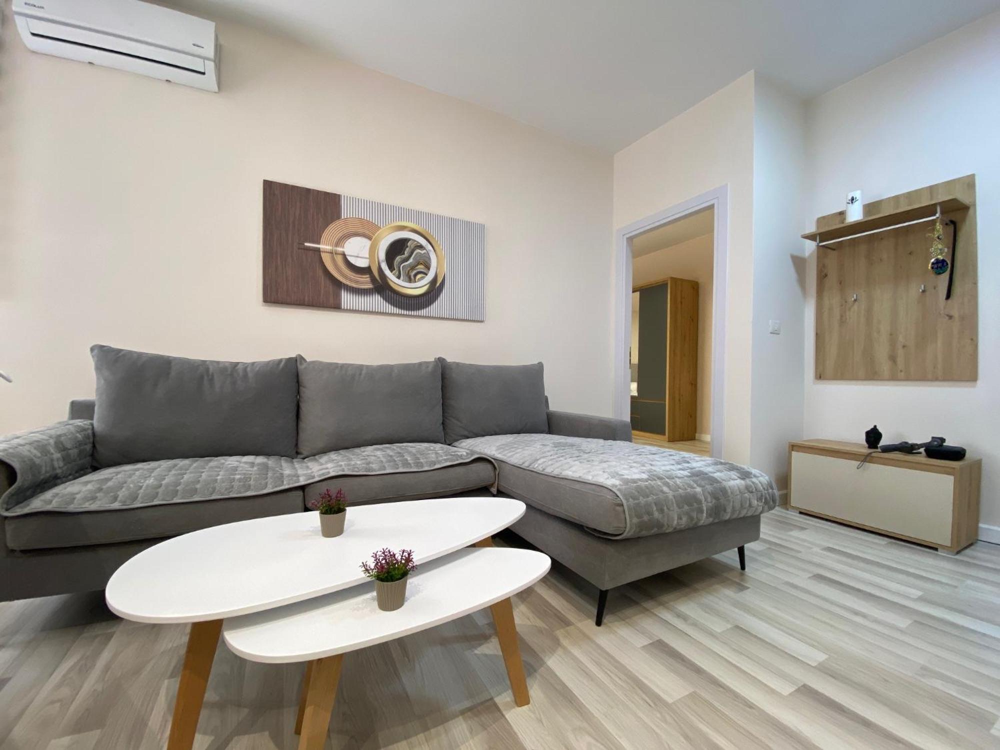 טיראנה Central Cozy Apartment מראה חיצוני תמונה