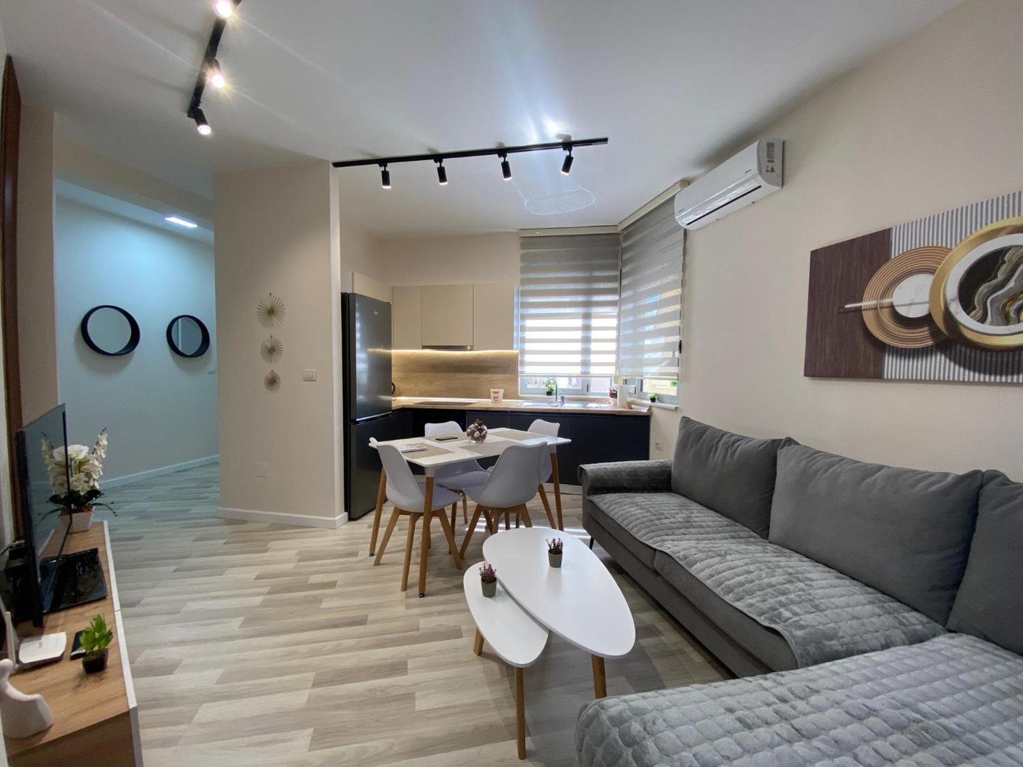 טיראנה Central Cozy Apartment מראה חיצוני תמונה